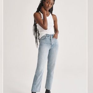 Joni High Rise Loose Jean Aritzia